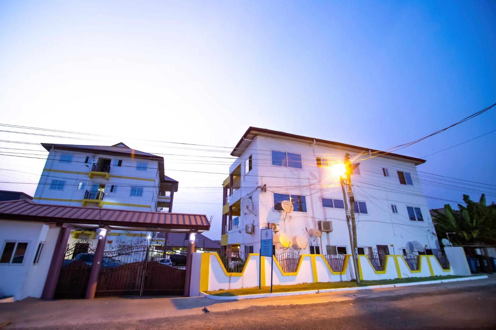 Stylish East Legon Apartment - Ac, Wi-Fi, Netflix Accra Bagian luar foto