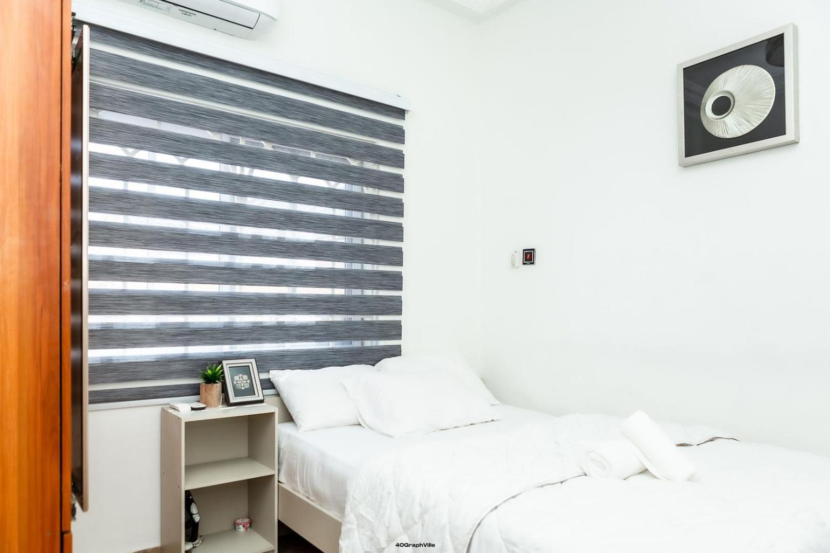 Stylish East Legon Apartment - Ac, Wi-Fi, Netflix Accra Bagian luar foto