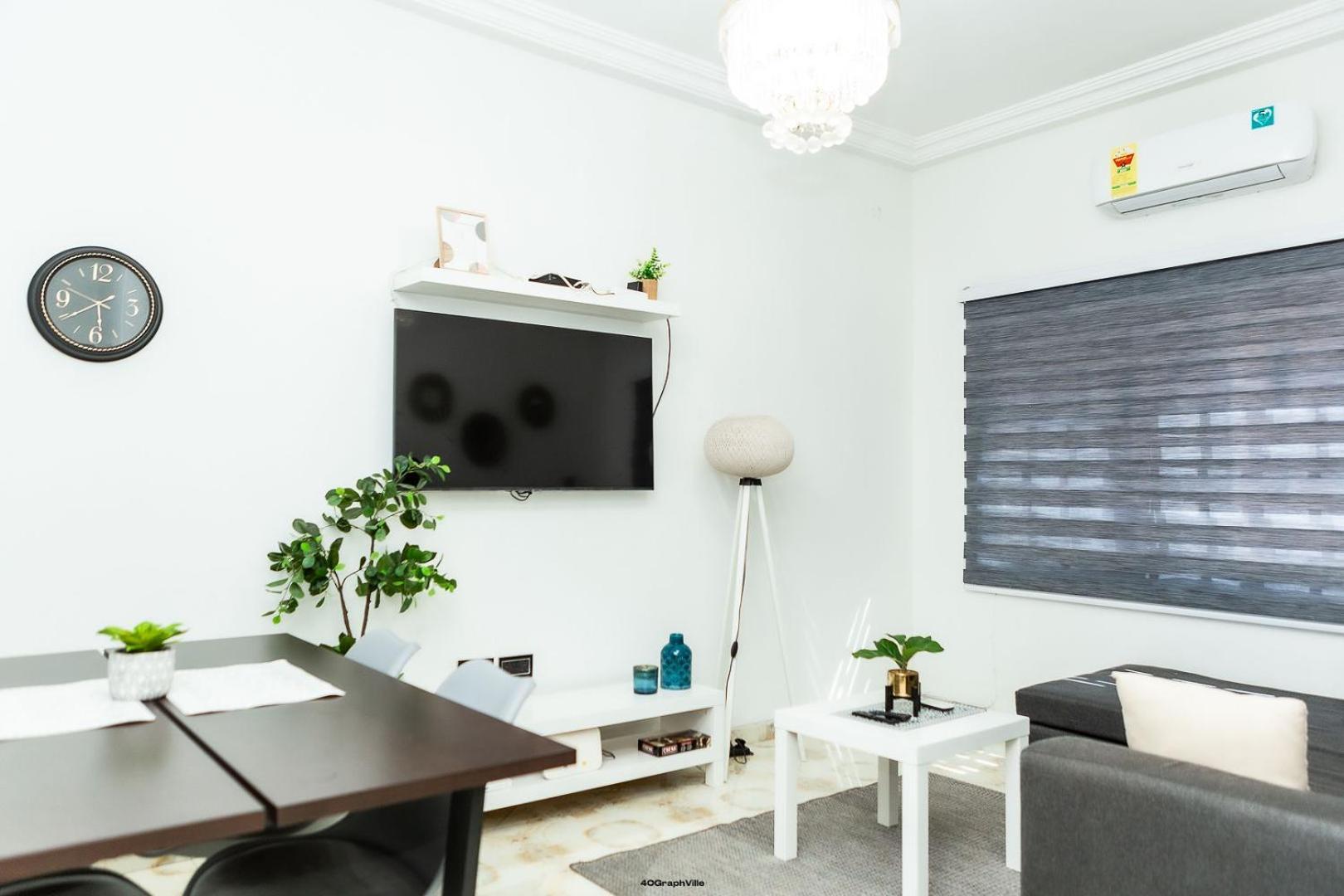 Stylish East Legon Apartment - Ac, Wi-Fi, Netflix Accra Bagian luar foto